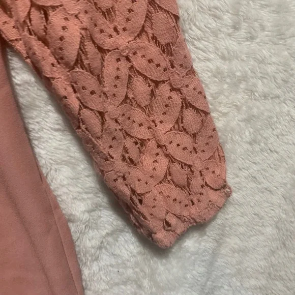 Daytrip Women's Pink Lace Sleeve‎ Blouse Top Shirt Size S - Picture 6 of 10